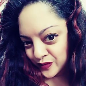 Meet your Posher, Michele